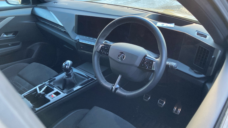 Vauxhall Astra 1.2 Turbo 130 Ultimate 5dr Petrol Hatchback